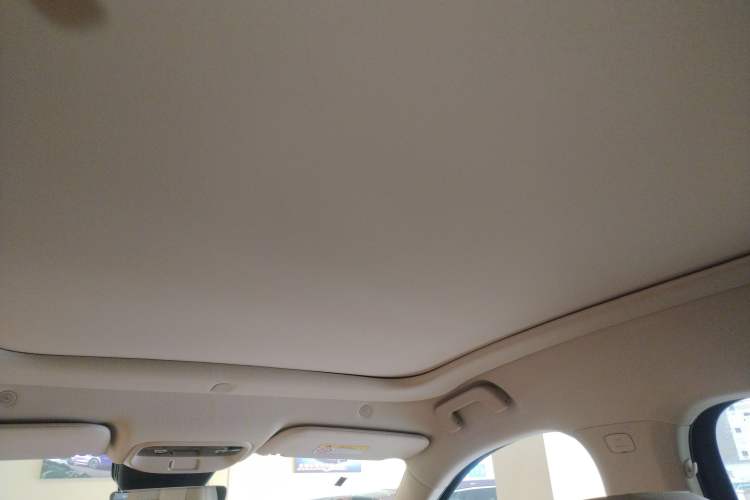 Used Hima AITO M5 2025 Extended-Range Ultra All-Wheel-Drive Version Headliner