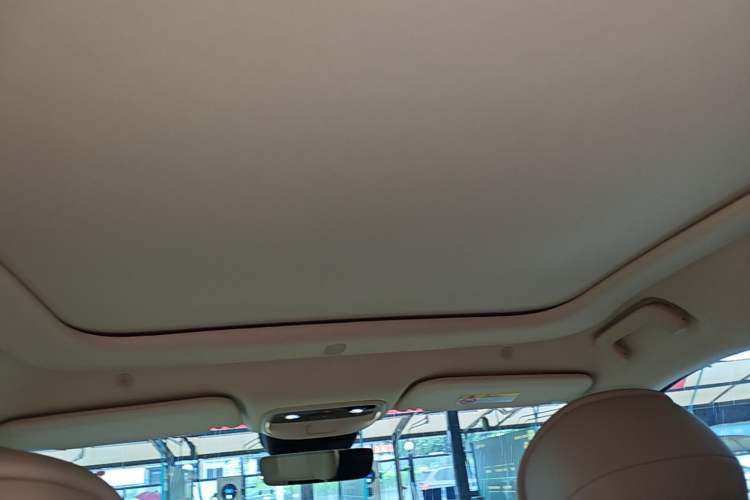 Used Hima AITO M5 2025 Extended-Range Ultra All-Wheel-Drive Version Headliner