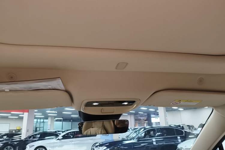 Used Hima AITO M5 2025 Extended-Range Ultra All-Wheel-Drive Version Headliner