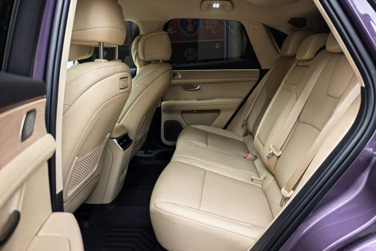 Used Hima AITO M5 2025 Extended-Range Ultra All-Wheel-Drive Version Interior 1