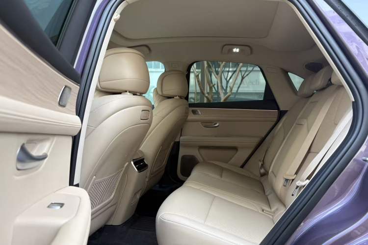 Used Hima AITO M5 2025 Extended-Range Ultra All-Wheel-Drive Version Interior 3