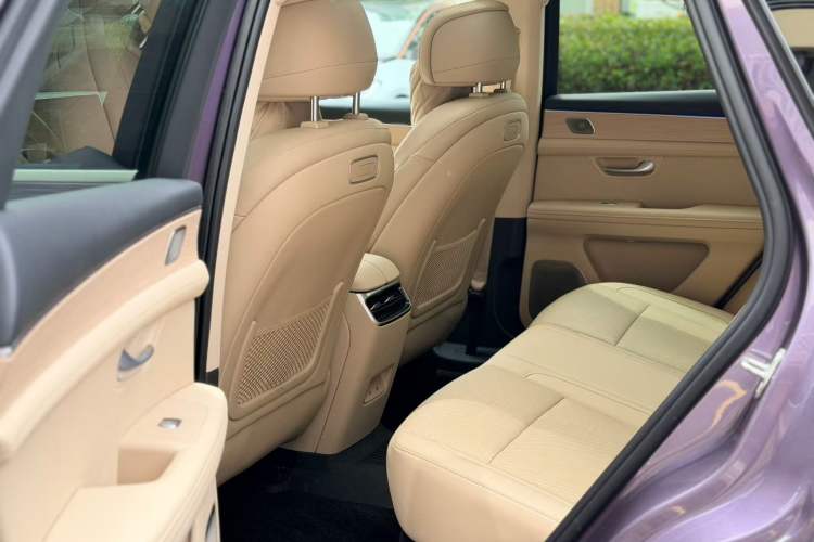 Used Hima AITO M5 2025 Extended-Range Ultra All-Wheel-Drive Version Interior 3