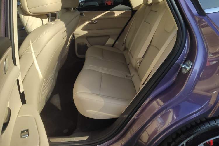 Used Hima AITO M5 2025 Extended-Range Ultra All-Wheel-Drive Version Interior 4