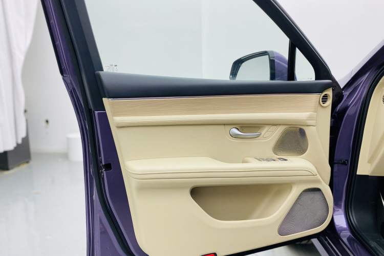 Used Hima AITO M5 2025 Extended-Range Ultra All-Wheel-Drive Version Interior 6