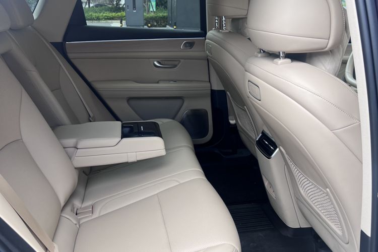 Used Hima AITO M5 2025 Extended-Range Ultra All-Wheel-Drive Version Interior 6
