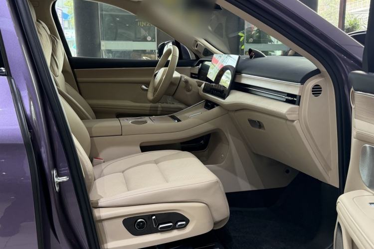 Used Hima AITO M5 2025 Extended-Range Ultra All-Wheel-Drive Version Interior 7