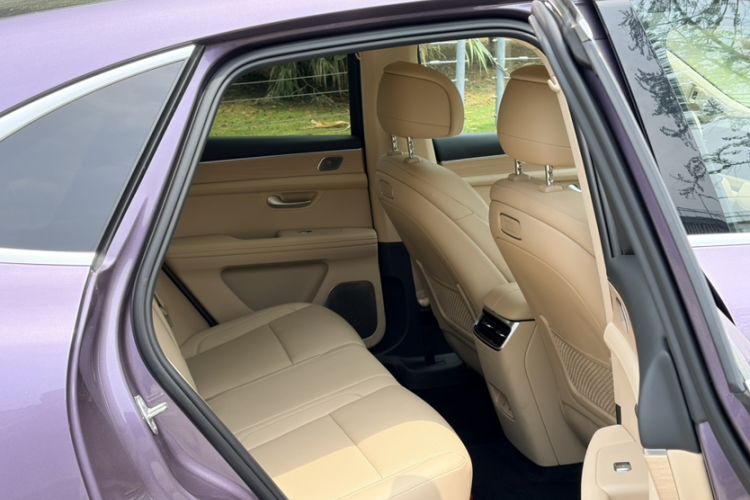 Used Hima AITO M5 2025 Extended-Range Ultra All-Wheel-Drive Version Interior 8