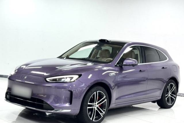 Hima AITO M5 2025 Extended-Range Ultra All-Wheel-Drive Version مستعملة