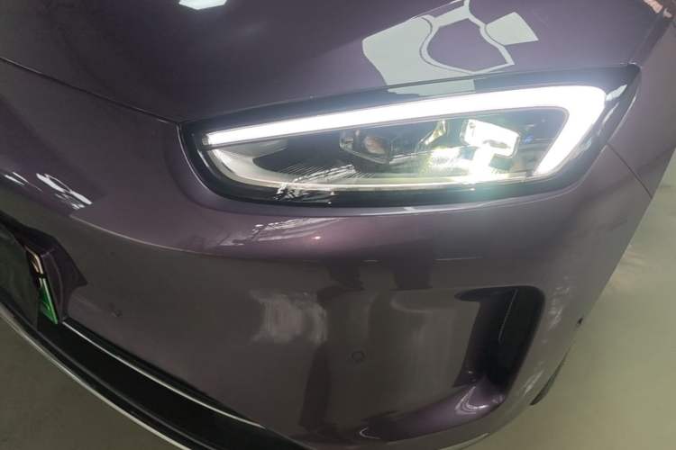 Used Hima AITO M5 2025 Extended-Range Ultra All-Wheel-Drive Version Left Front Headlight