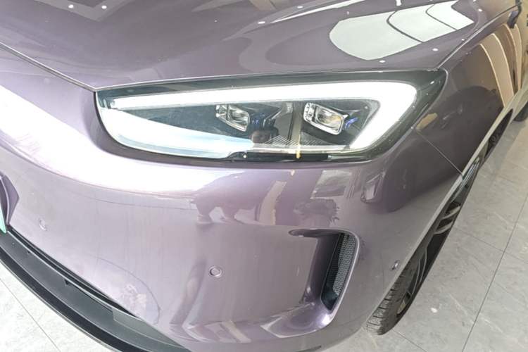 Used Hima AITO M5 2025 Extended-Range Ultra All-Wheel-Drive Version Left Front Headlight