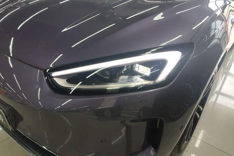 Used Hima AITO M5 2025 Extended-Range Ultra All-Wheel-Drive Version Left Front Headlight