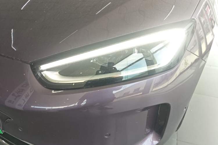 Used Hima AITO M5 2025 Extended-Range Ultra All-Wheel-Drive Version Left Front Headlight