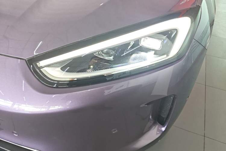 Used Hima AITO M5 2025 Extended-Range Ultra All-Wheel-Drive Version Left Front Headlight