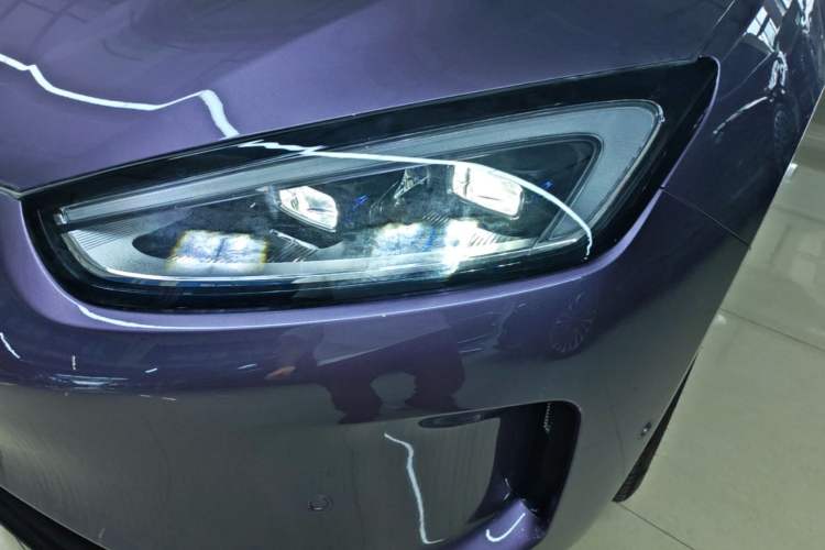 Used Hima AITO M5 2025 Extended-Range Ultra All-Wheel-Drive Version Left Front Headlight
