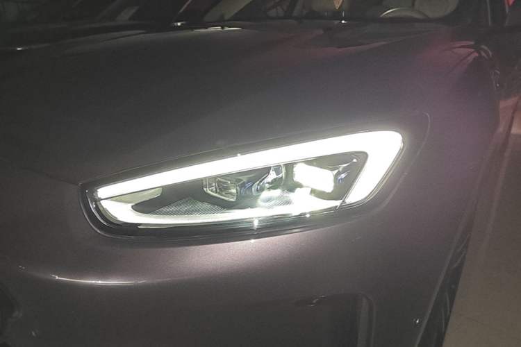 Used Hima AITO M5 2025 Extended-Range Ultra All-Wheel-Drive Version Left Front Headlight
