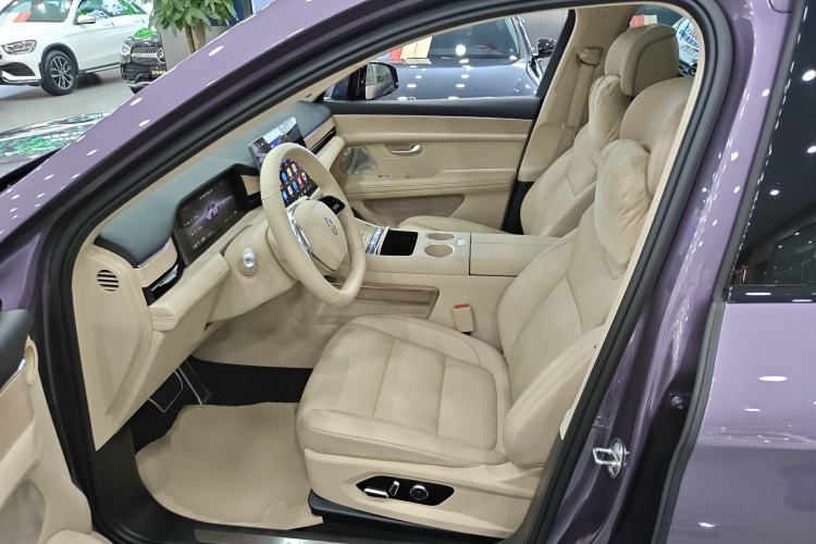 Used Hima AITO M5 2025 Extended-Range Ultra All-Wheel-Drive Version Left Front Seat