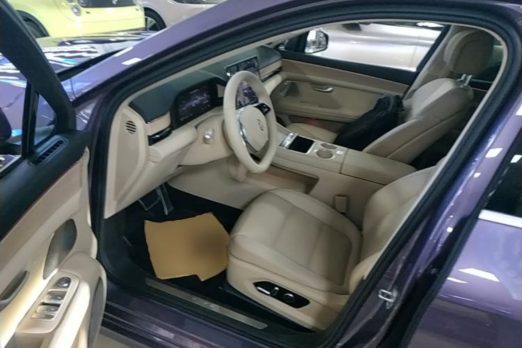 Used Hima AITO M5 2025 Extended-Range Ultra All-Wheel-Drive Version Left Front Seat
