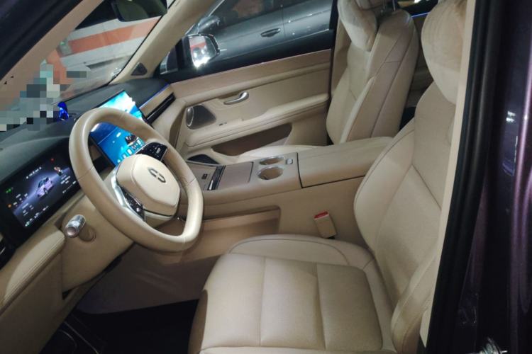 Used Hima AITO M5 2025 Extended-Range Ultra All-Wheel-Drive Version Left Front Seat