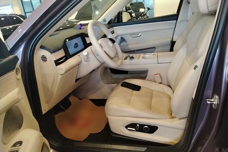 Used Hima AITO M5 2025 Extended-Range Ultra All-Wheel-Drive Version Left Front Seat