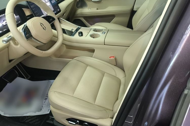 Used Hima AITO M5 2025 Extended-Range Ultra Rear-Wheel-Drive Version Left Front Seat