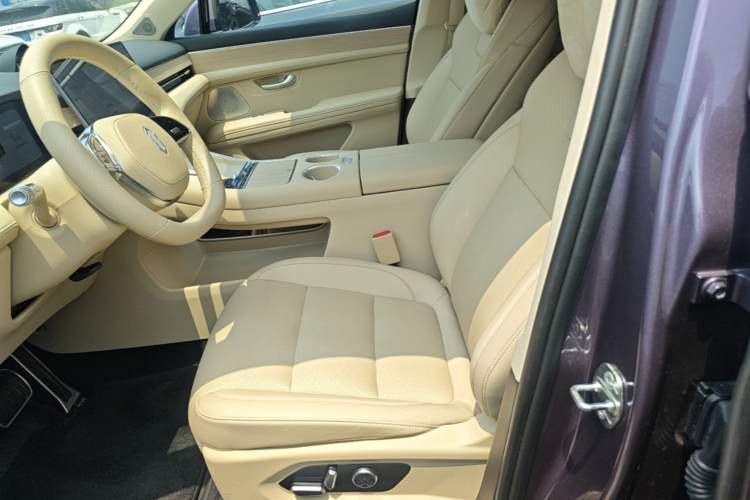 Used Hima AITO M5 2025 Extended-Range Ultra All-Wheel-Drive Version Left Front Seat