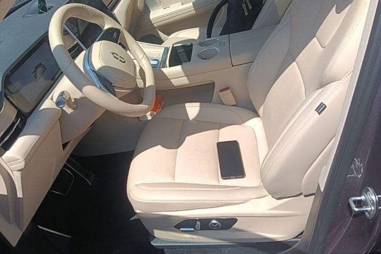 Used Hima AITO M5 2025 Extended-Range Ultra All-Wheel-Drive Version Left Front Seat