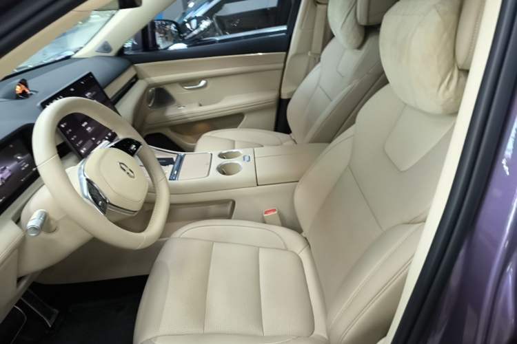 Used Hima AITO M5 2025 Extended-Range Ultra All-Wheel-Drive Version Left Front Seat