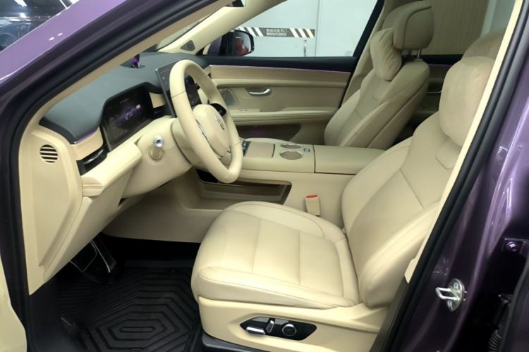 Used Hima AITO M5 2025 Extended-Range Ultra All-Wheel-Drive Version Left Front Seat