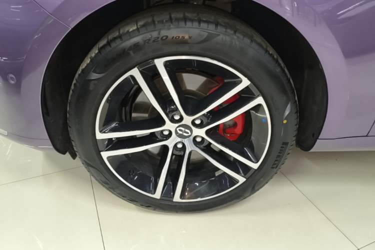 Used Hima AITO M5 2025 Extended-Range Ultra All-Wheel-Drive Version Left Front Wheel Hub