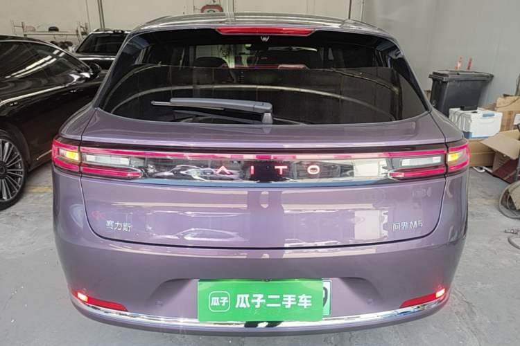Used Hima AITO M5 2025 Extended-Range Ultra All-Wheel-Drive Version Rear