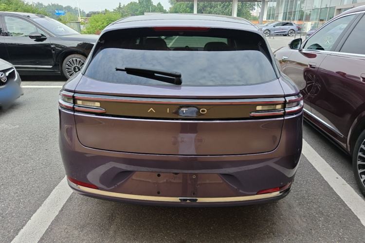 Used Hima AITO M5 2025 Extended-Range Ultra All-Wheel-Drive Version Rear