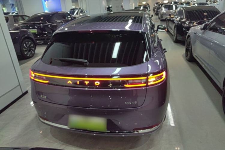 Used Hima AITO M5 2025 Extended-Range Ultra All-Wheel-Drive Version Rear