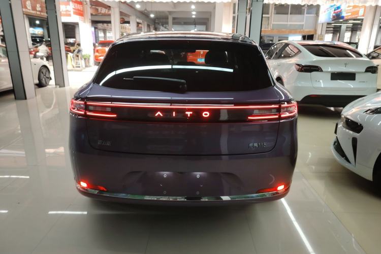 Used Hima AITO M5 2025 Extended-Range Ultra All-Wheel-Drive Version Rear