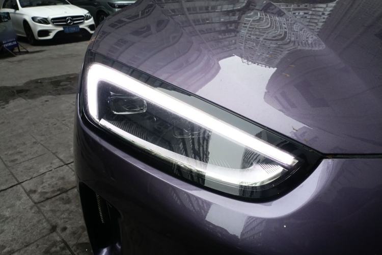 Used Hima AITO M5 2025 Extended-Range Ultra All-Wheel-Drive Version Right Front Headlight