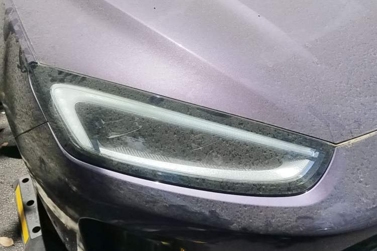 Used Hima AITO M5 2025 Extended-Range Ultra All-Wheel-Drive Version Right Front Headlight