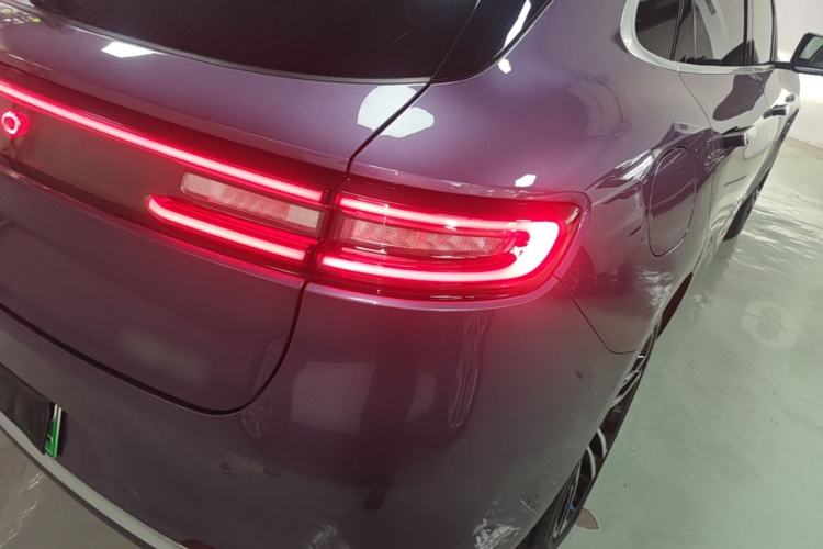 Used Hima AITO M5 2025 Extended-Range Ultra All-Wheel-Drive Version Right Rear Taillight