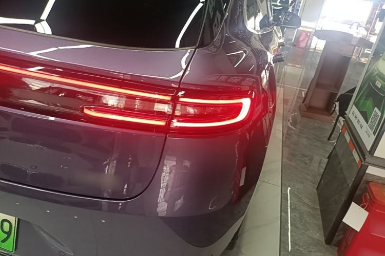 Used Hima AITO M5 2025 Extended-Range Ultra All-Wheel-Drive Version Right Rear Taillight