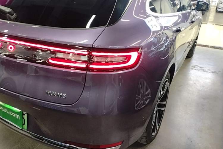 Used Hima AITO M5 2025 Extended-Range Ultra All-Wheel-Drive Version Right Rear Taillight