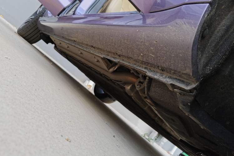 Used Hima AITO M5 2025 Extended-Range Ultra All-Wheel-Drive Version Right Side Sill
