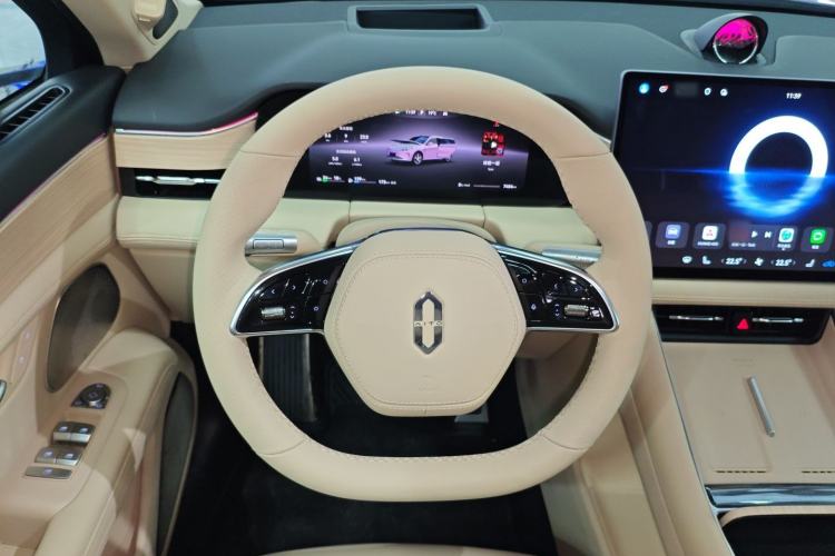 Used Hima AITO M5 2025 Extended-Range Ultra All-Wheel-Drive Version Steering Wheel