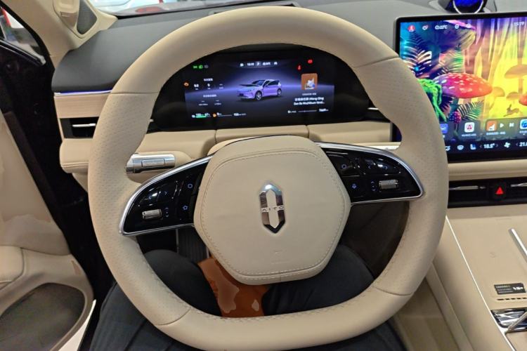 Used Hima AITO M5 2025 Extended-Range Ultra All-Wheel-Drive Version Steering Wheel