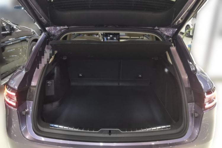 Used Hima AITO M5 2025 Extended-Range Ultra All-Wheel-Drive Version Trunk