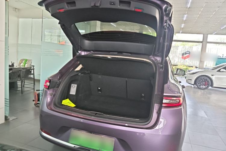 Used Hima AITO M5 2025 Extended-Range Ultra All-Wheel-Drive Version Trunk