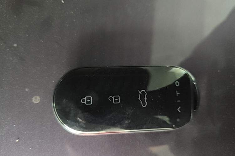 Used Hima AITO M5 2025 Extended-Range Ultra All-Wheel-Drive Version Vehicle Key