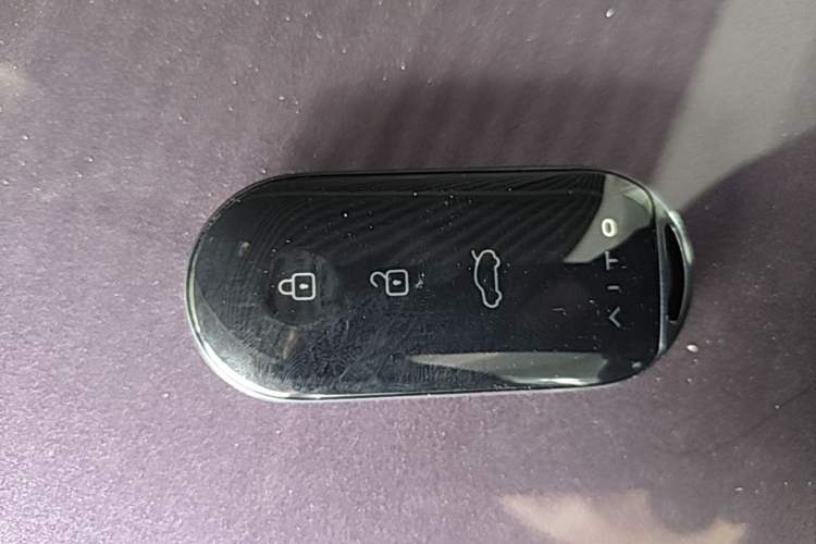 Used Hima AITO M5 2025 Extended-Range Ultra All-Wheel-Drive Version Vehicle Key