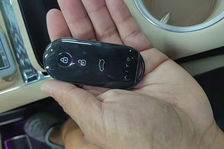 Used Hima AITO M5 2025 Extended-Range Ultra All-Wheel-Drive Version Vehicle Key