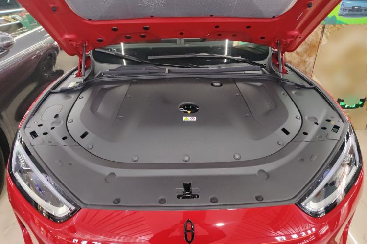 Used Hima AITO M5 2025 Extended-Range Ultra All-Wheel-Drive Version Engine Bay