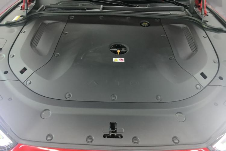 Used Hima AITO M5 2025 Extended-Range Ultra All-Wheel-Drive Version Engine Bay