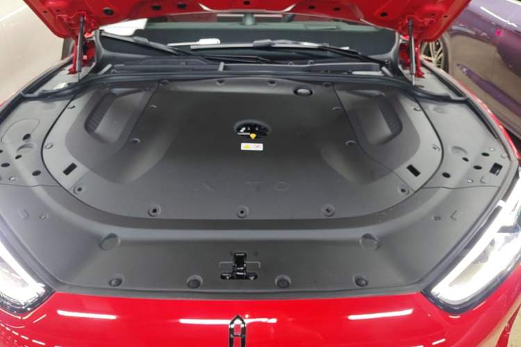 Used Hima AITO M5 2025 Extended-Range Ultra All-Wheel-Drive Version Engine Bay