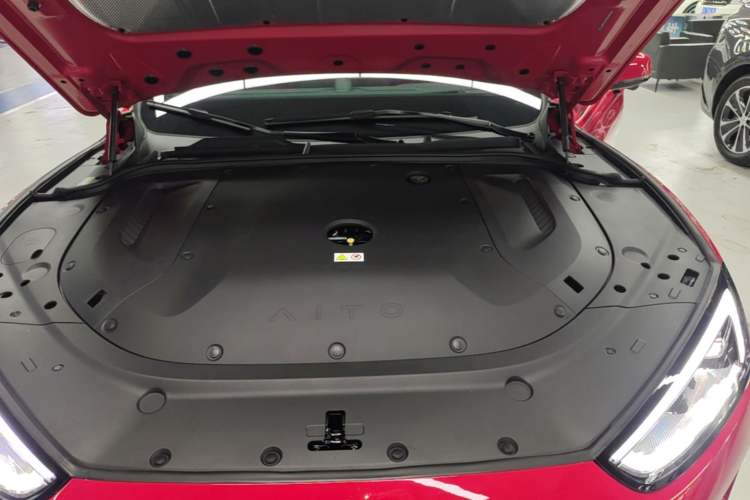 Used Hima AITO M5 2025 Extended-Range Ultra All-Wheel-Drive Version Engine Bay